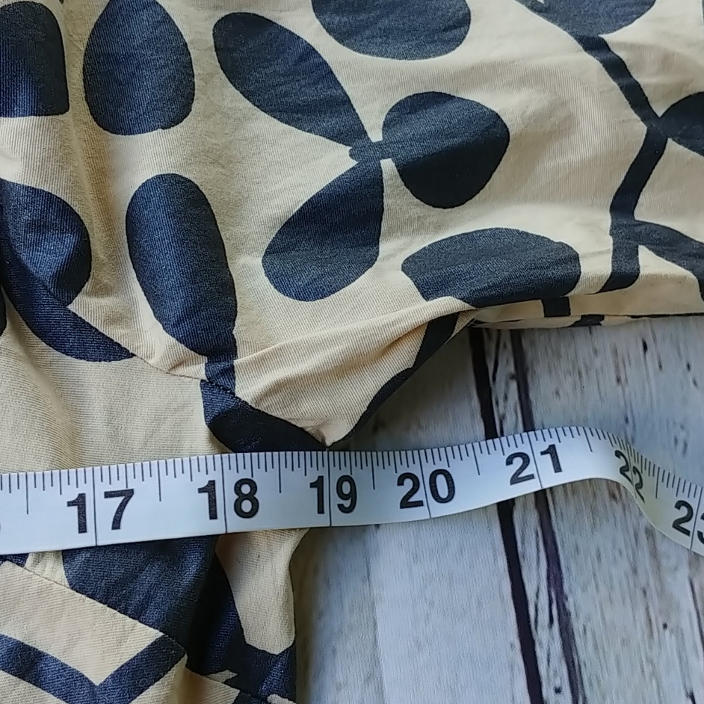 ALMATRICHI | Button-Down Tan & Black Vine Dress - Picture 6 of 13